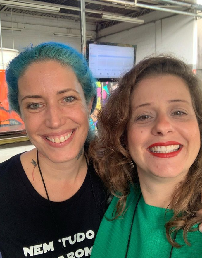Selfie de Luciana com Carola